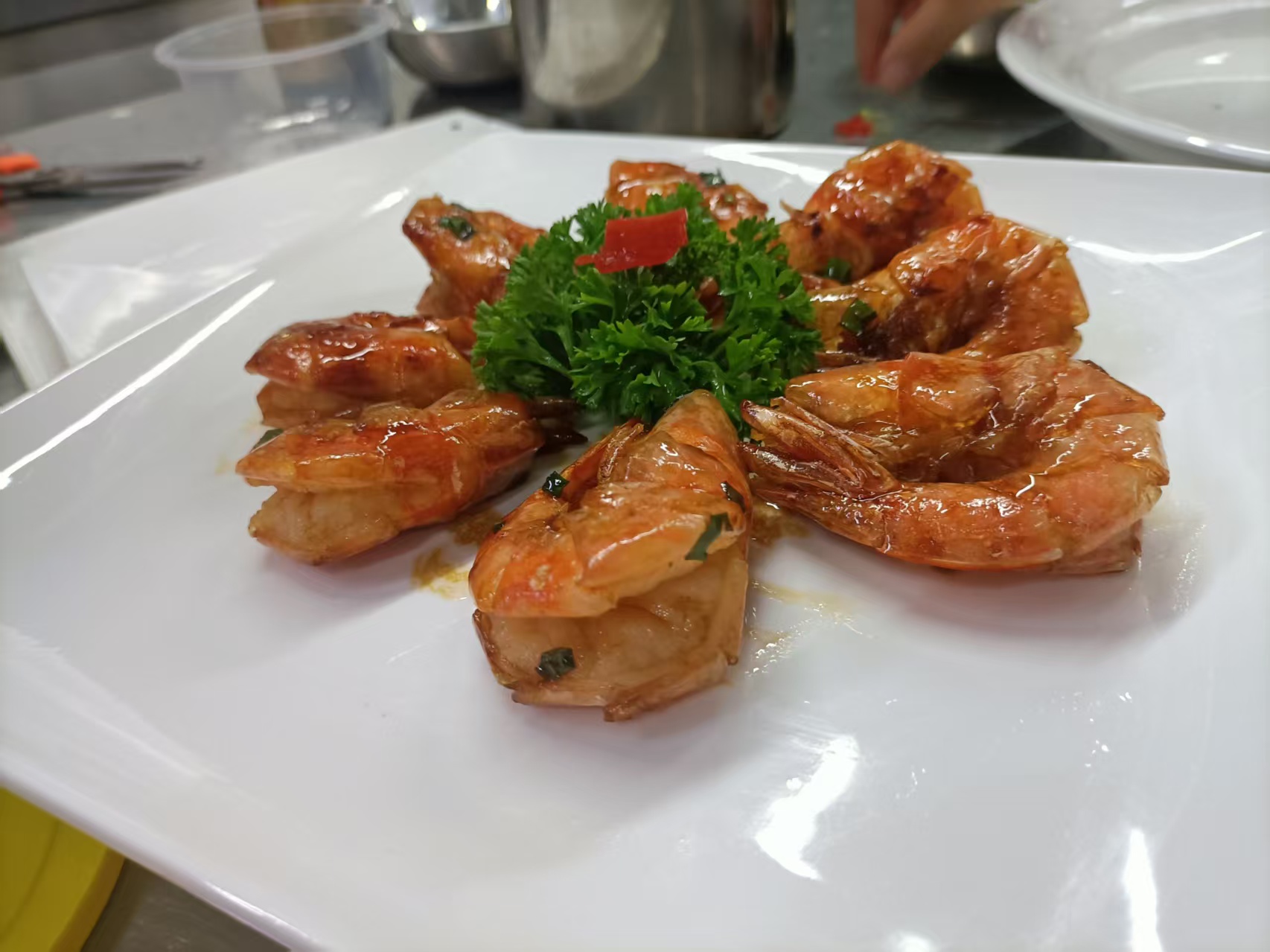 上汤时蔬（皮蛋青菜）