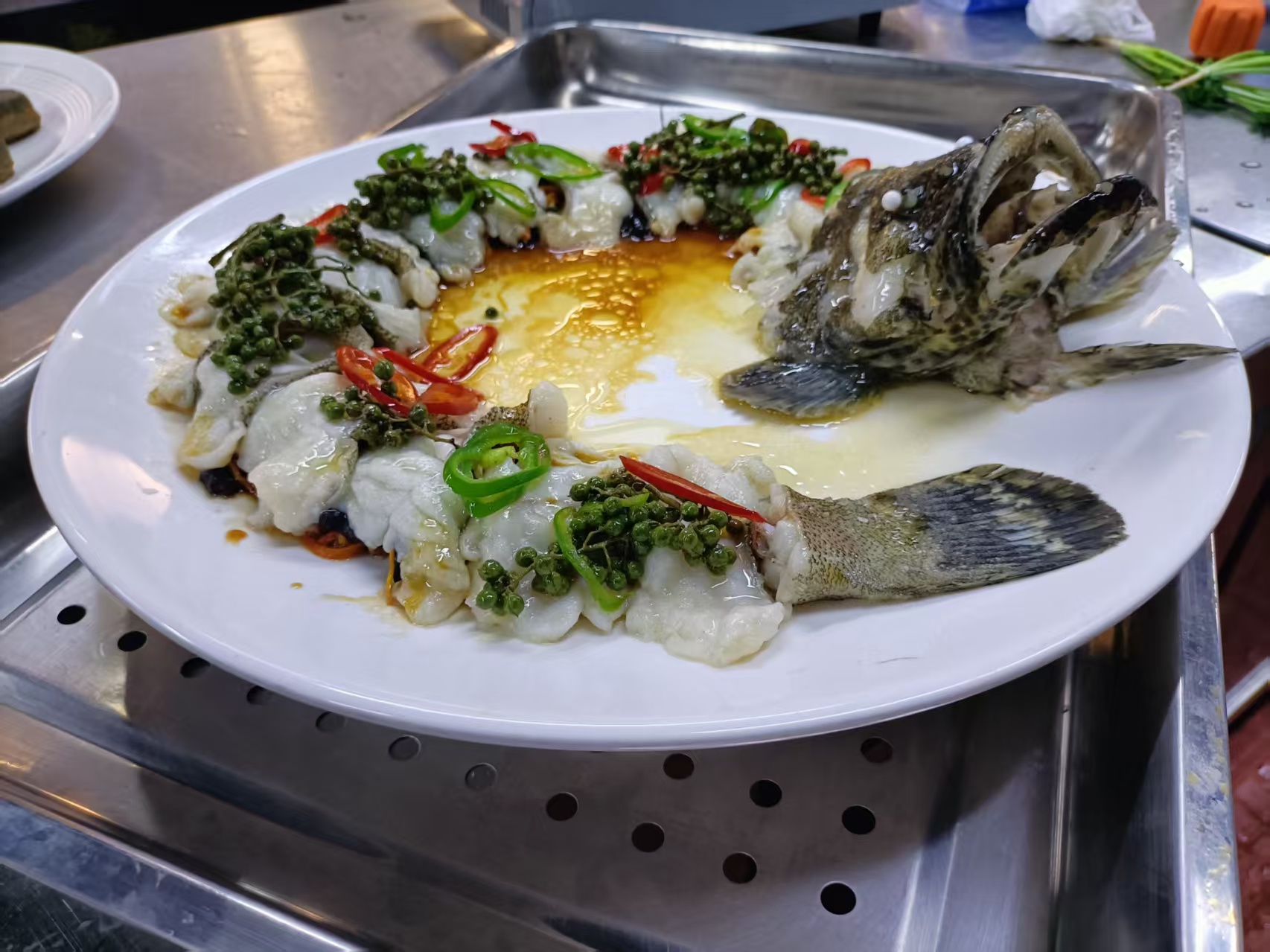 椒麻蒸石斑鱼