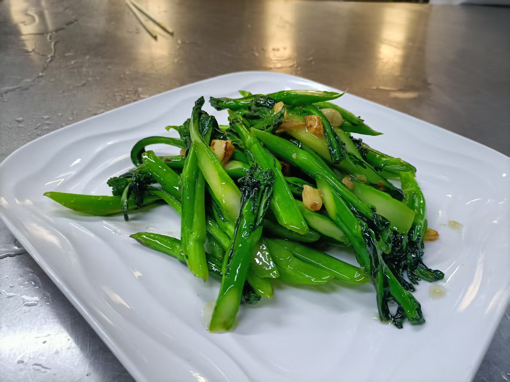 蒜炒芥兰